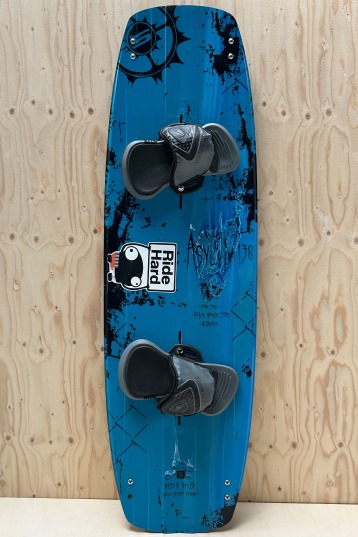 Slingshot Asylum 2013 Kiteboard (2nd) 138 X 42