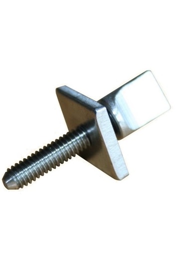Fin Bolt