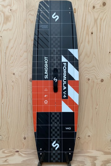 Slingshot Formula V4 2025 Kiteboard (DEMO) 140 X 42