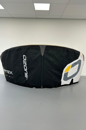 Ozone-Vortex Ultra -X Kite (2nd)