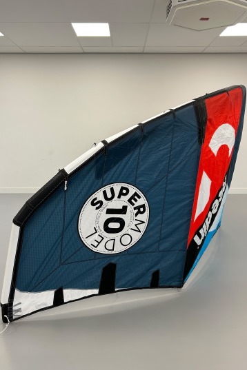 Reedin Kiteboarding-Super Model HTF 2024 Kite (DEMO)