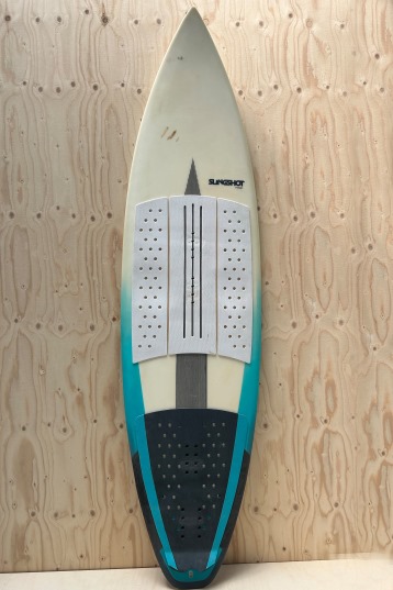 Slingshot Tyrant 2020 Surfboard (2nd) 5' 8"