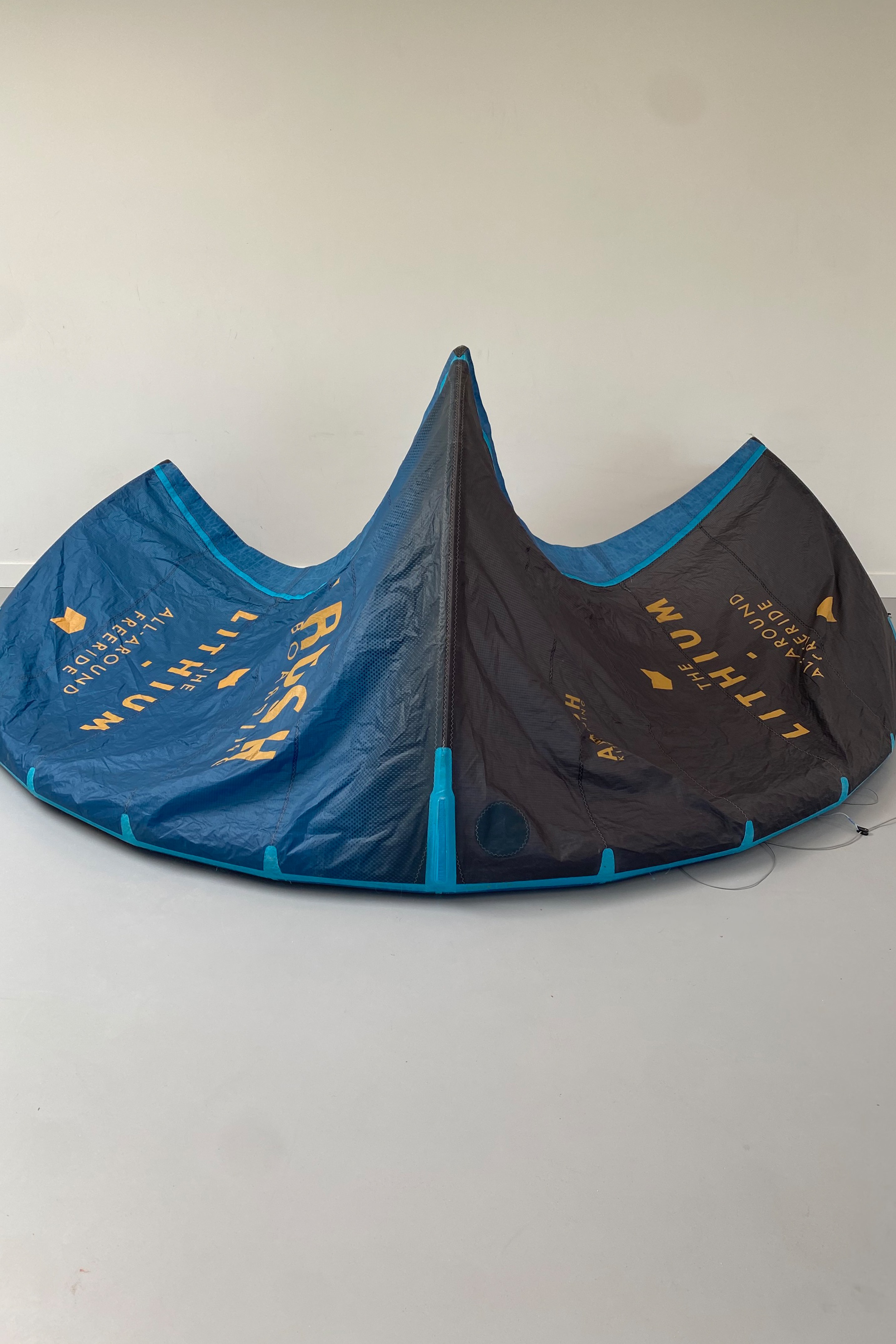 Airush-Lithium V13 Kite (2nd)