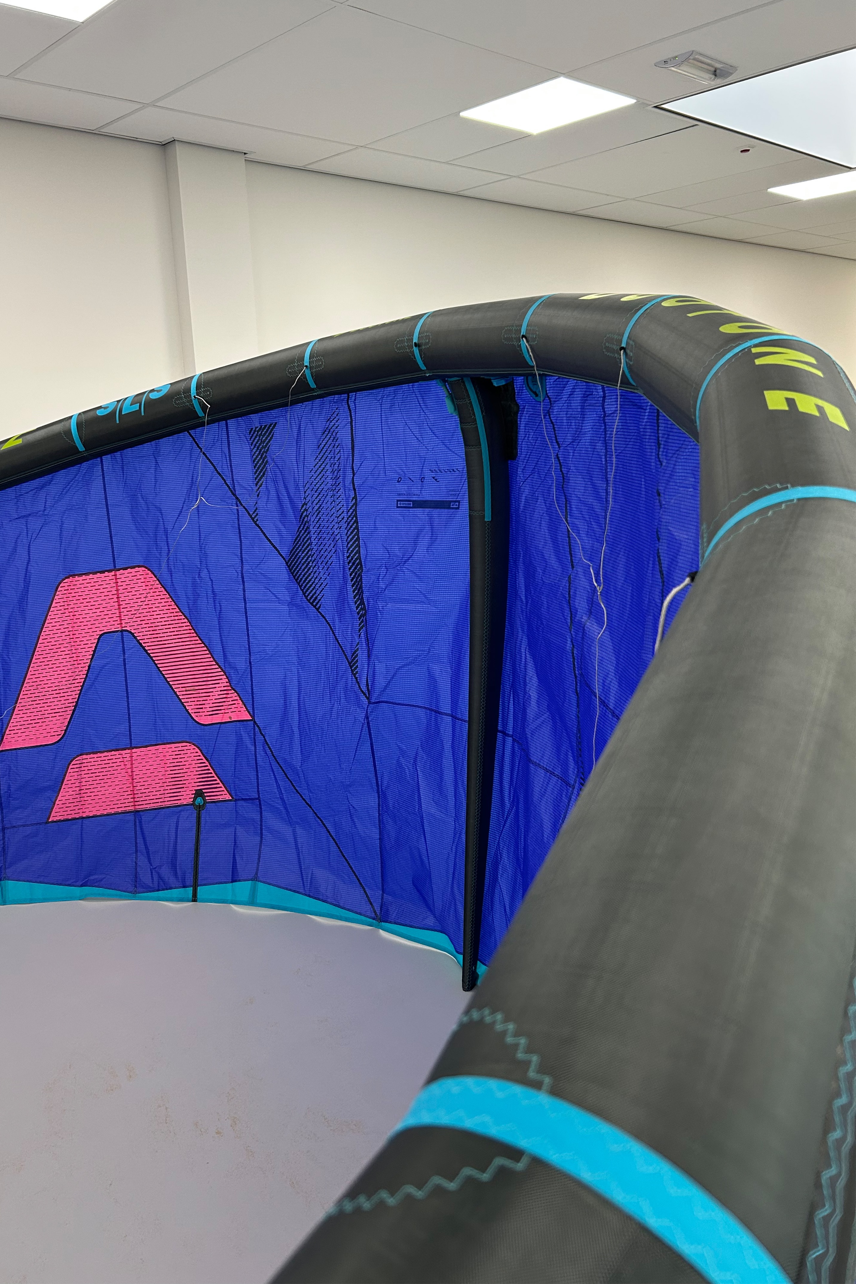 Duotone Kiteboarding-Dice SLS 2025 Kite (DEMO)