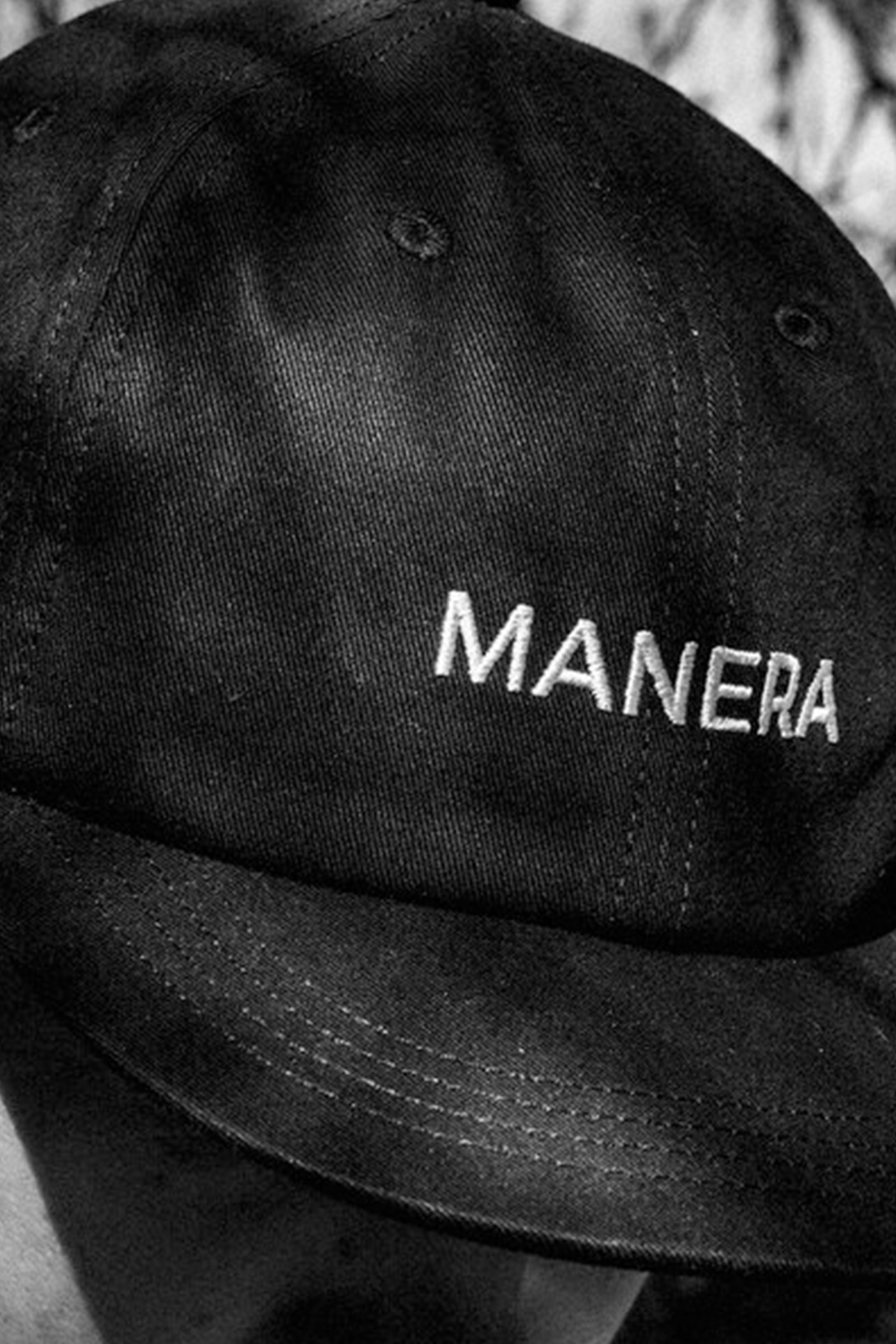 Manera-Cap 6 panels