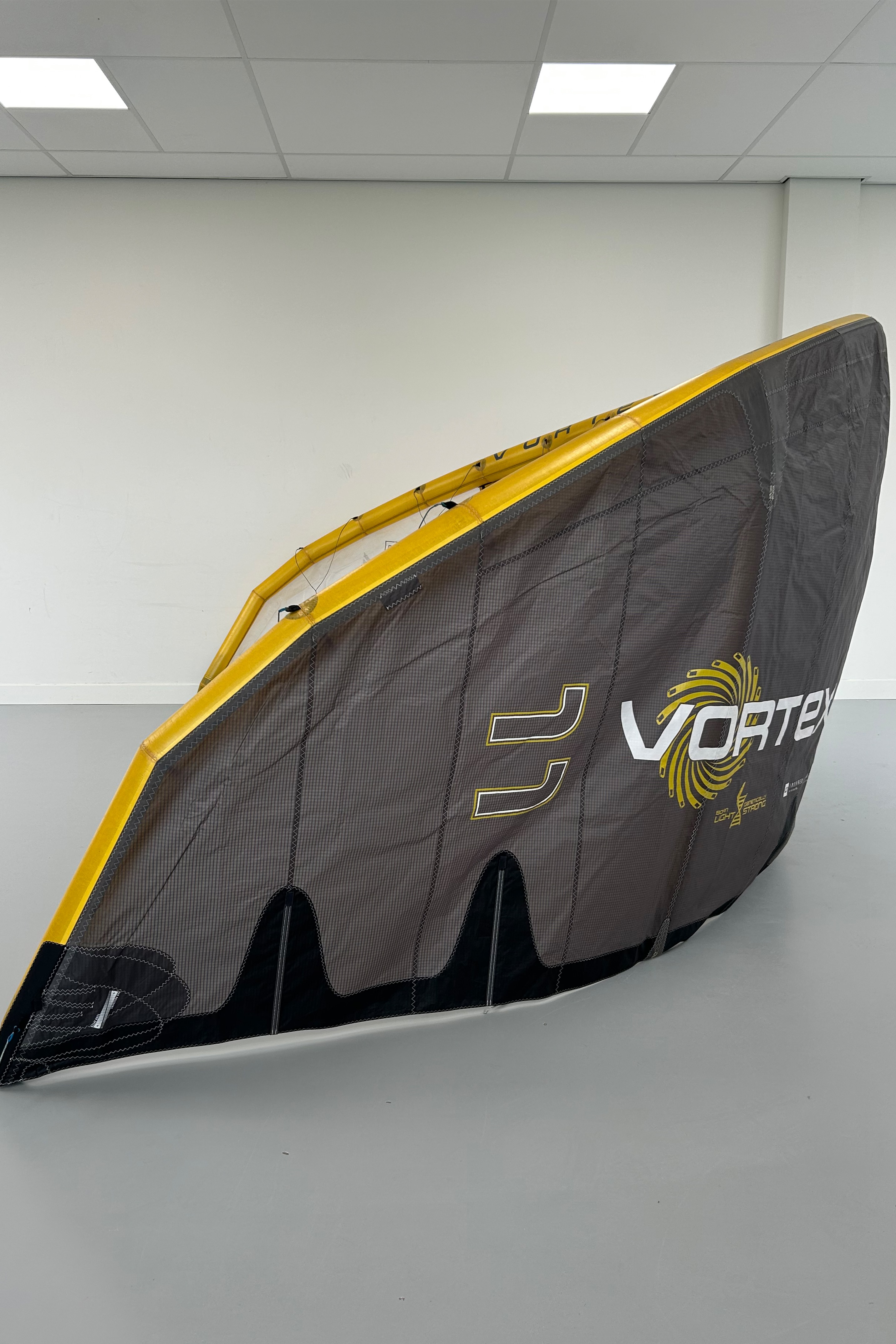 Ozone-Vortex Ultra -X Kite (2nd)