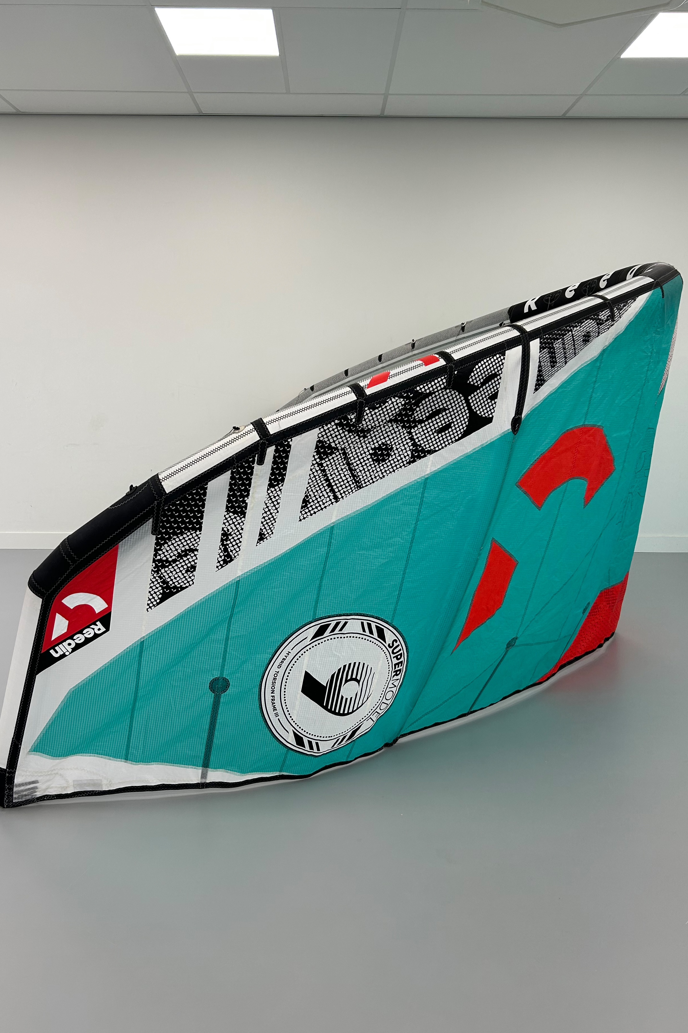 Reedin Kiteboarding-Super Model 2025 Kite (DEMO)