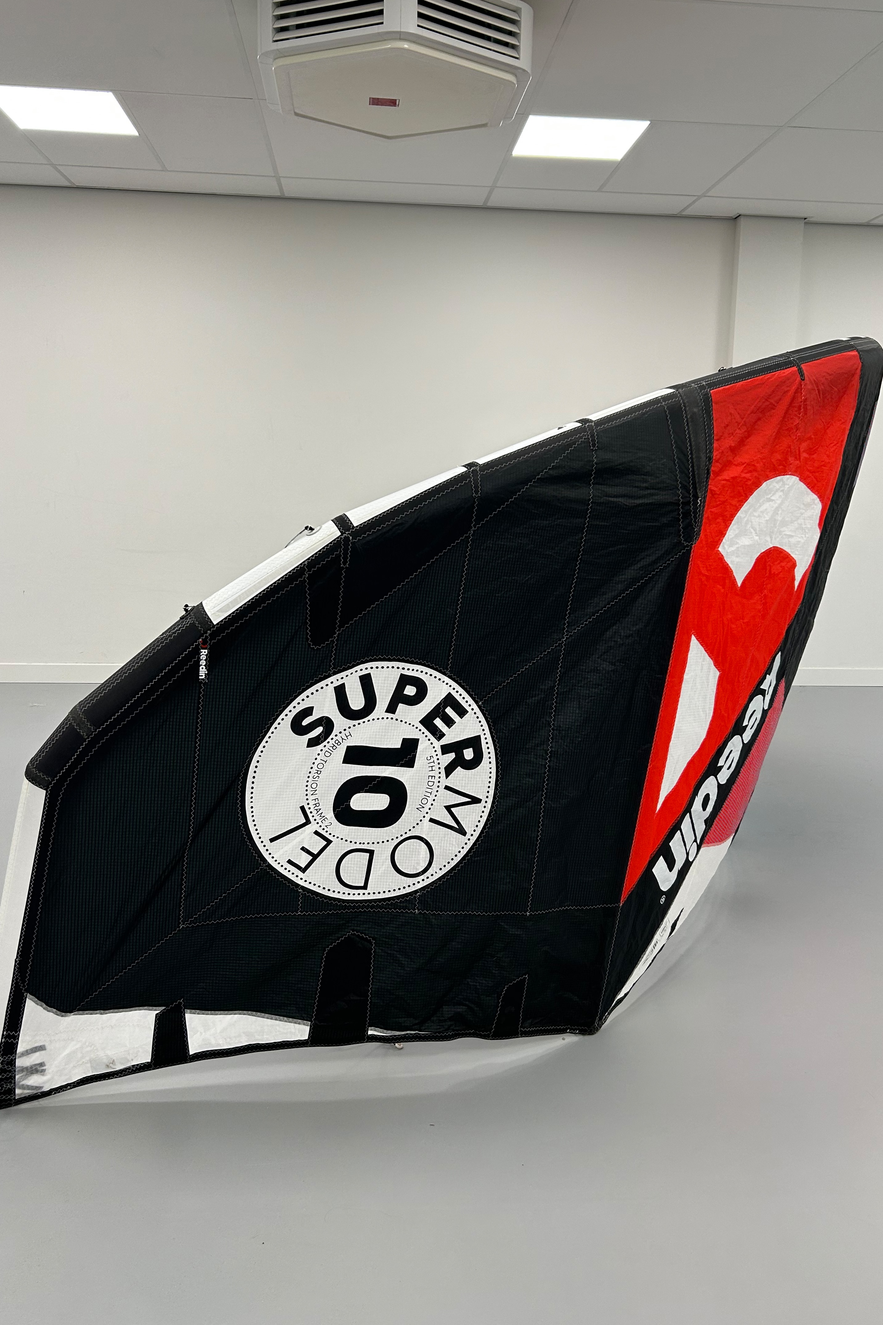 Reedin Kiteboarding-Super Model HTF 2024 Kite (DEMO)